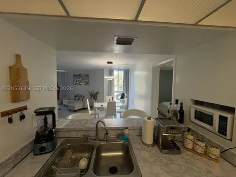 7035 NW 186th Street Hialeah FL 33015