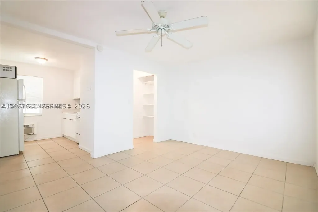 716 NE 8th Street Hallandale Beach FL 33009