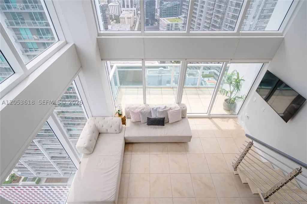 41 SE 5th Street Miami FL 33131