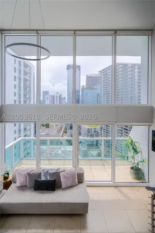 41 SE 5th Street Miami FL 33131