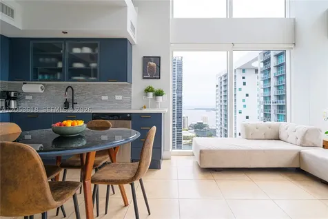 41 SE 5th Street Miami FL 33131