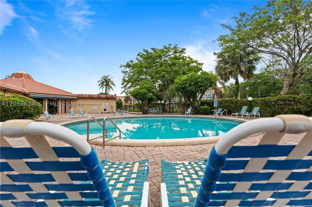5950 Del Lago Circle Sunrise FL 33313