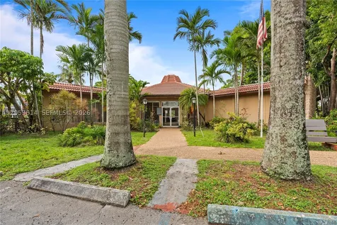 5950 Del Lago Circle Sunrise FL 33313