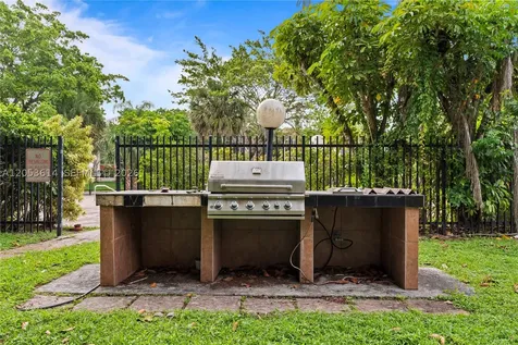 5950 Del Lago Circle Sunrise FL 33313