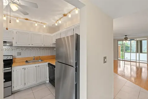 5950 Del Lago Circle Sunrise FL 33313