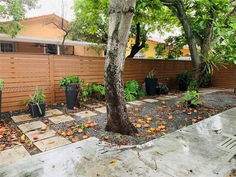 2786 SW 32nd Avenue Miami FL 33133