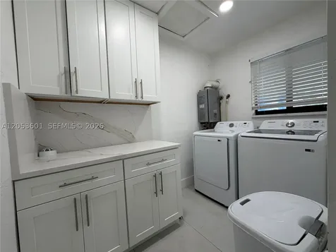 4700 NW 1st Court Plantation FL 33317