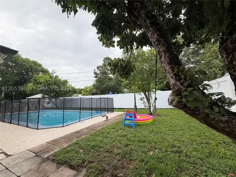 4700 NW 1st Court Plantation FL 33317