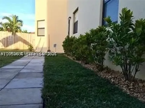 14435 SW 16th Street Miami FL 33175