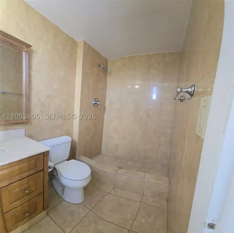13707 Kendale Lakes Circle Miami FL 33183