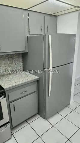 13707 Kendale Lakes Circle Miami FL 33183