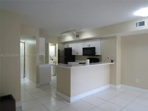 2640 S University Drive Davie FL 33328