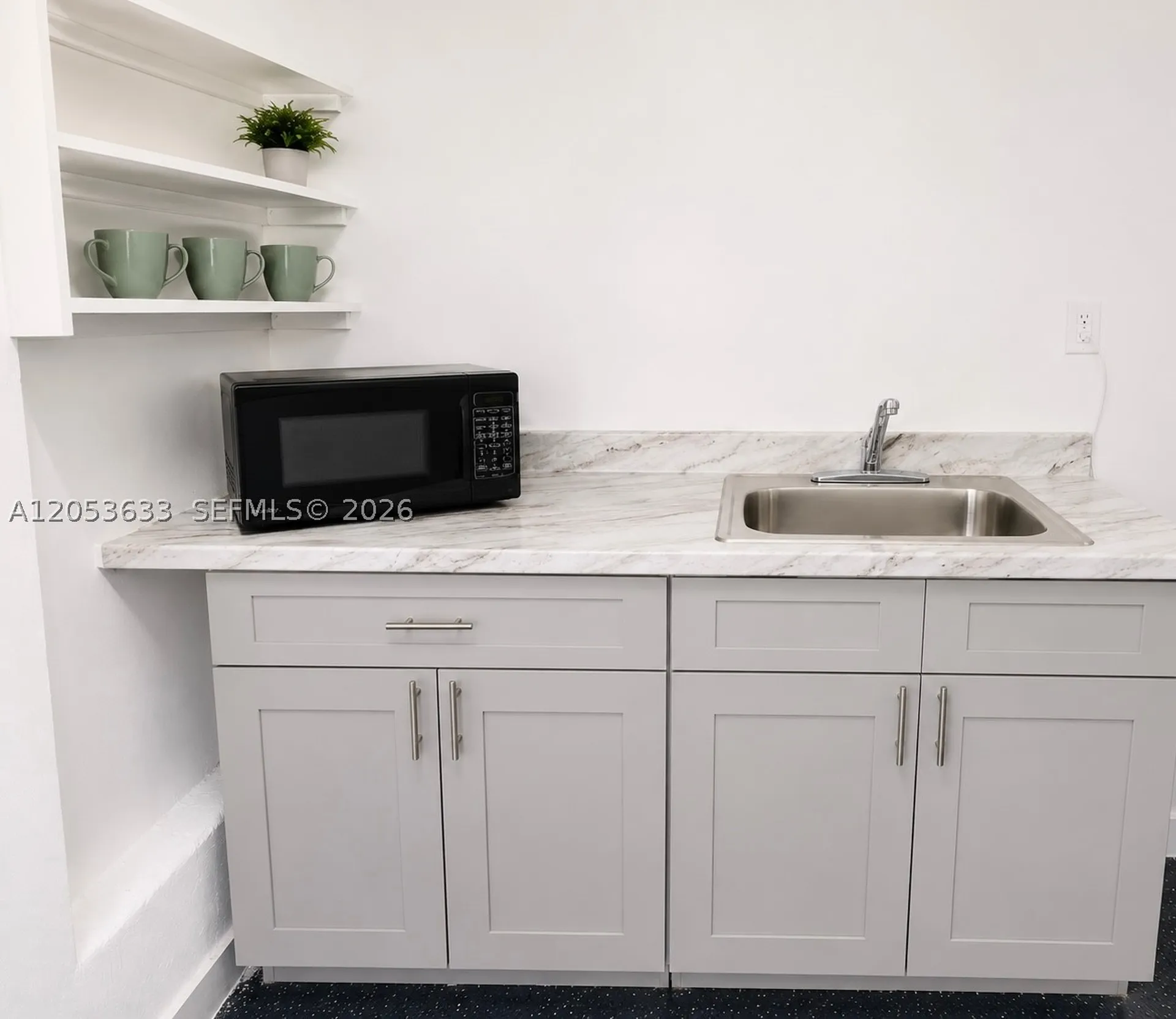 2323 Taft Street Hollywood FL 33020