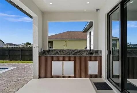 409 NW 25th Place Cape Coral FL 33993
