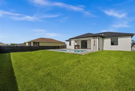 409 NW 25th Place Cape Coral FL 33993