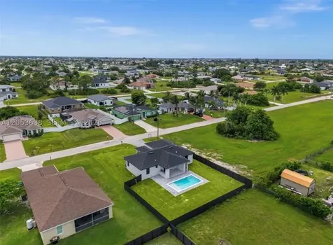 409 NW 25th Place Cape Coral FL 33993