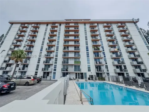 2075 NE 164th Street North Miami Beach FL 33162