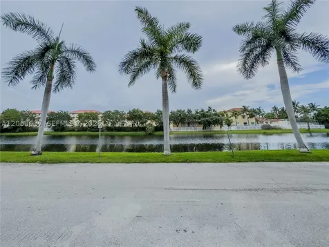 2075 NE 164th Street North Miami Beach FL 33162