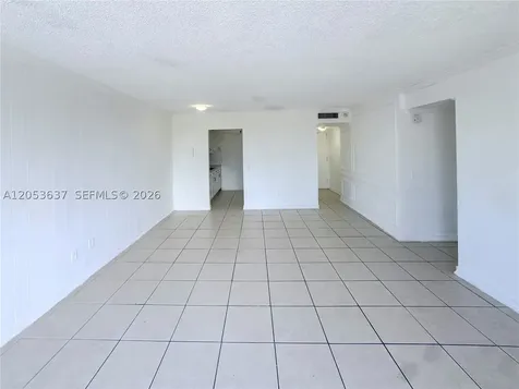 2075 NE 164th Street North Miami Beach FL 33162