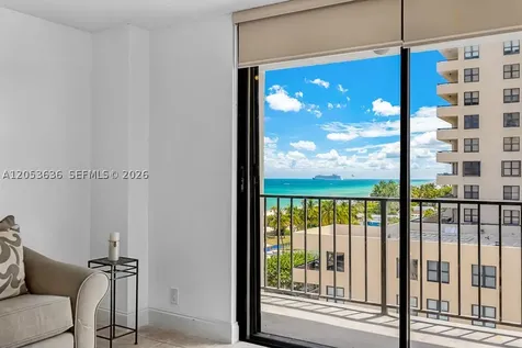 2625 Collins Avenue Miami Beach FL 33140