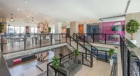 230 NE 4th Street Miami FL 33132
