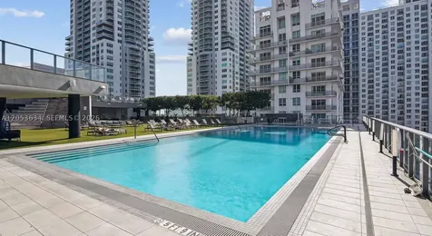 230 NE 4th Street Miami FL 33132