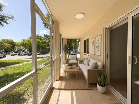 440 S Park Hollywood FL 33021