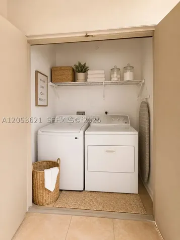 440 S Park Hollywood FL 33021