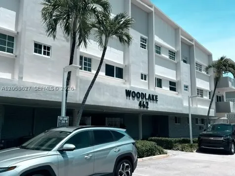 462 Golden Isles Drive Hallandale Beach FL 33009