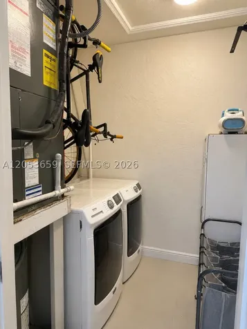 1040 SW 85th Terrace Pembroke Pines FL 33025