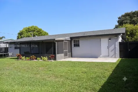 351 NW 206th Terrace Miami Gardens FL 33169