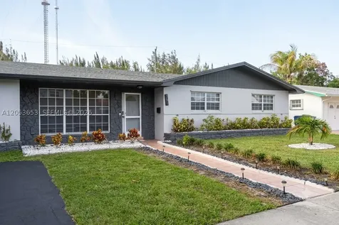 351 NW 206th Terrace Miami Gardens FL 33169