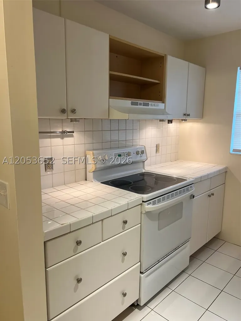331 S J Street Lake Worth FL 33460