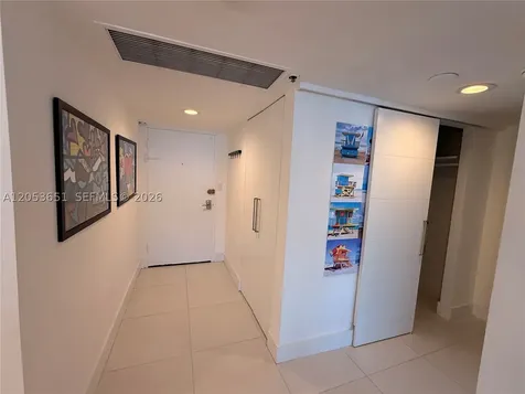 100 Lincoln Road Miami Beach FL 33139