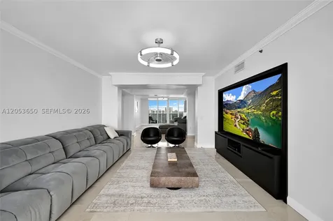 19111 Collins Avenue Sunny Isles Beach FL 33160