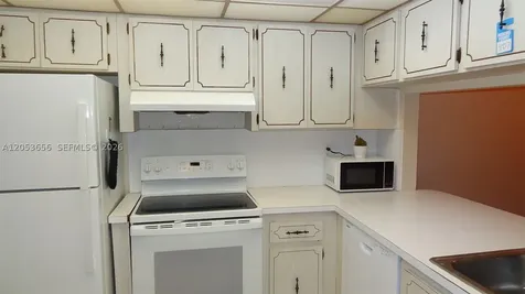 3527 NE 168th Street North Miami Beach FL 33160