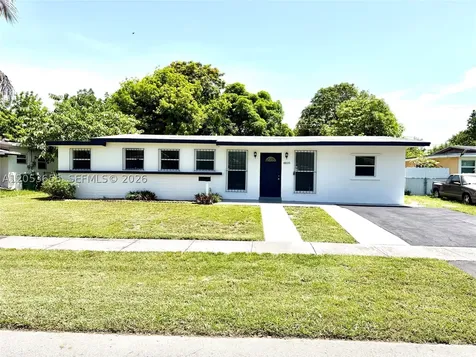 4810 NW 11th Place Lauderhill FL 33313