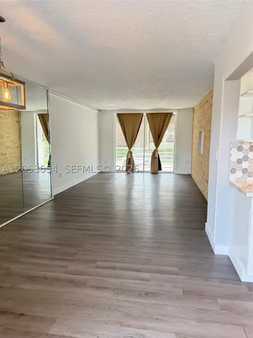14185 SW 87th Street Miami FL 33183