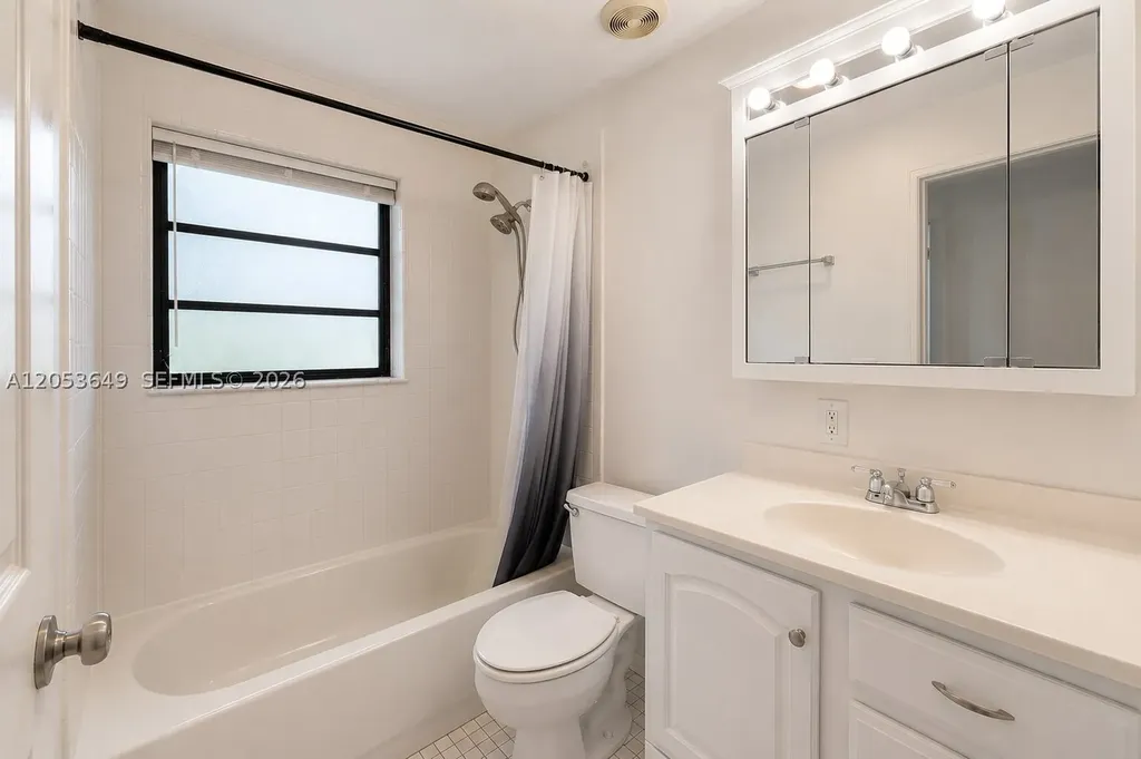 930 NE 23rd Court Pompano Beach FL 33064