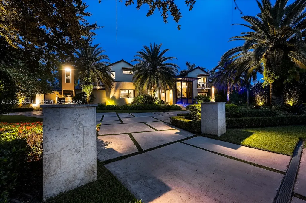 3714 Pine Lake Drive Weston FL 33332