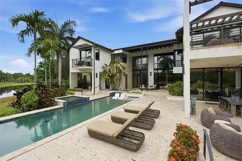 3714 Pine Lake Drive Weston FL 33332