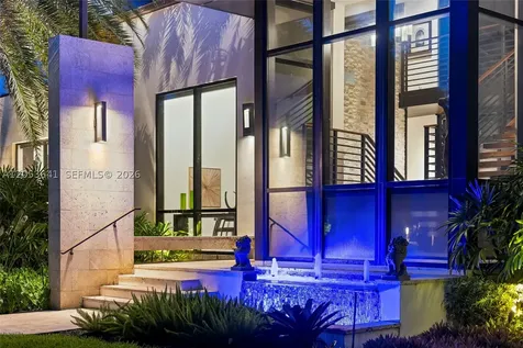 3714 Pine Lake Drive Weston FL 33332