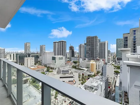 227 NE 2nd Street Miami FL 33132