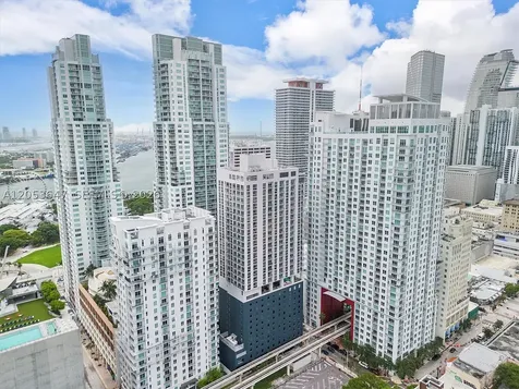 227 NE 2nd Street Miami FL 33132