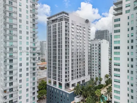 227 NE 2nd Street Miami FL 33132