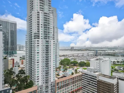 227 NE 2nd Street Miami FL 33132