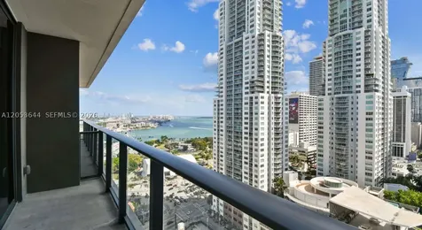 230 NE 4th Street Miami FL 33132