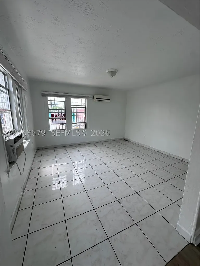 1780 NW 21st Terrace Miami FL 33142