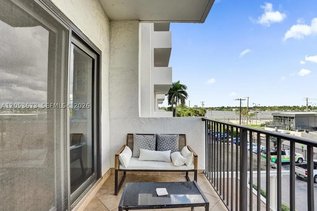 1201 S Ocean Drive Hollywood FL 33019