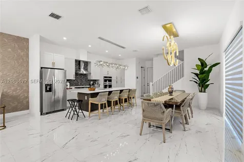 4374 NW 81st Avenue Doral FL 33166